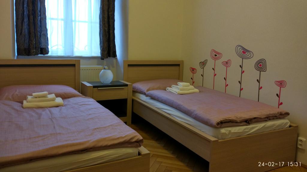 Apartment Tynska 7 Prag