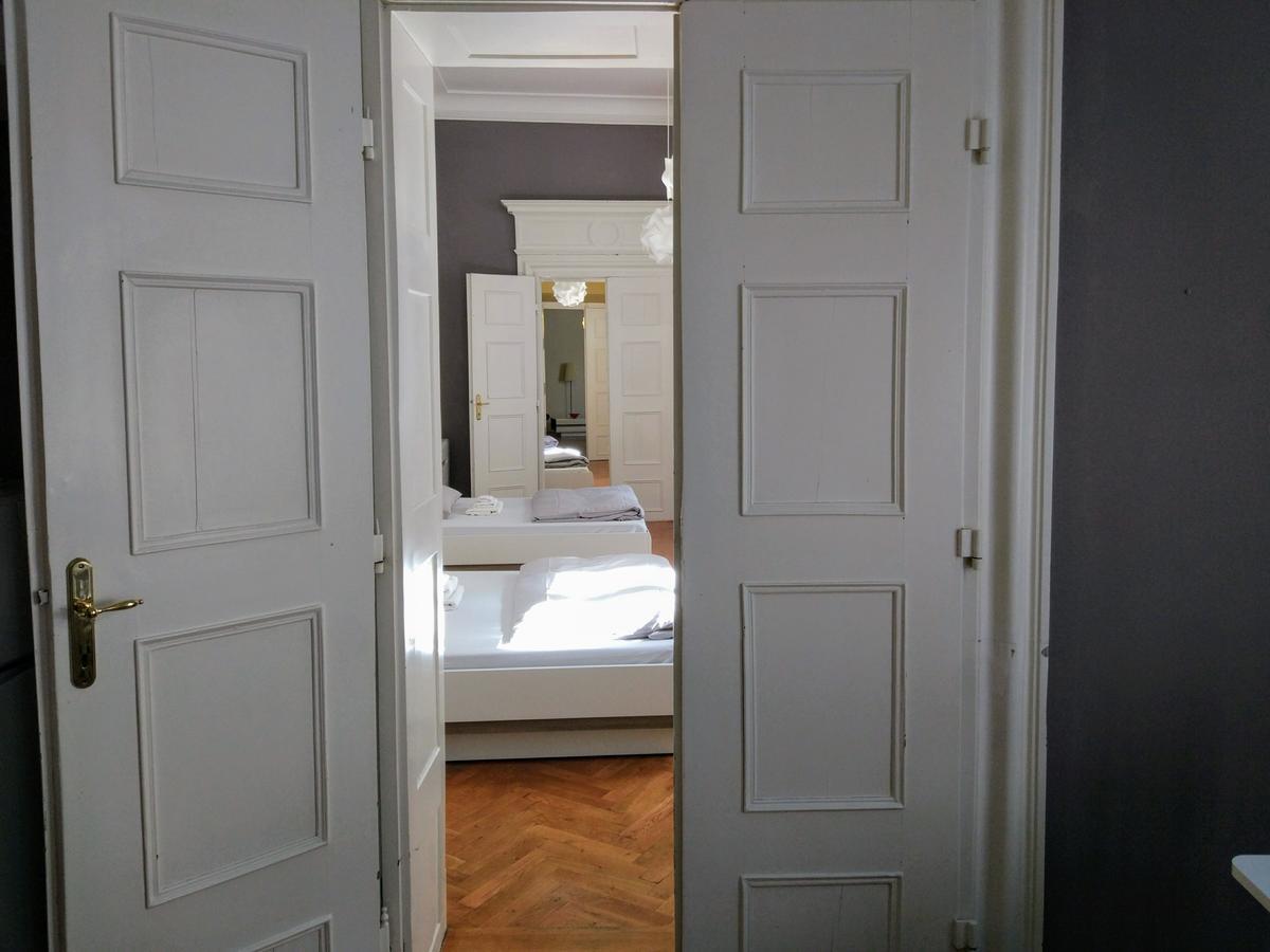 Apartment Tynska 7 Prag